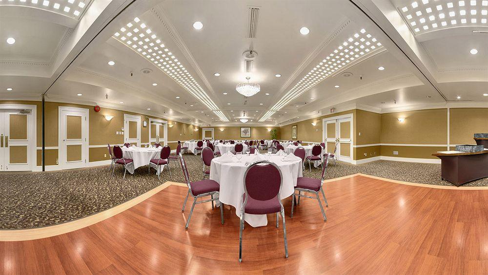Harbour Towers Hotel & Suites 維多利亞 外观 照片