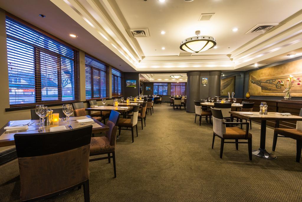 Harbour Towers Hotel & Suites 維多利亞 外观 照片