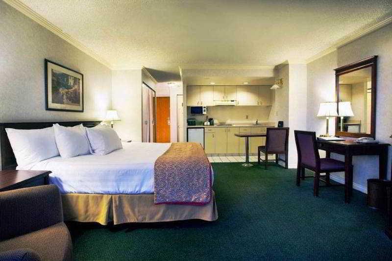 Harbour Towers Hotel & Suites 維多利亞 外观 照片
